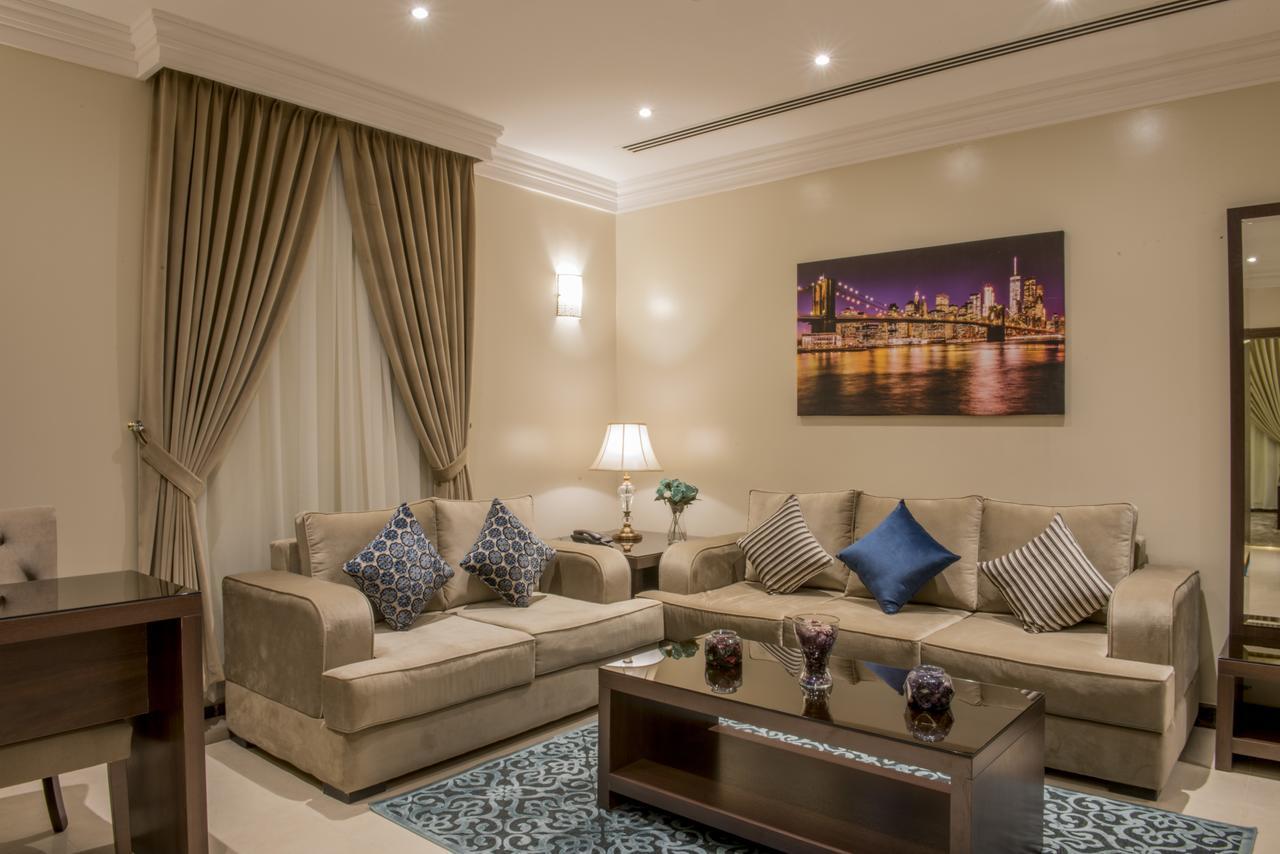 Normina Hotel Suites Dammam Extérieur photo