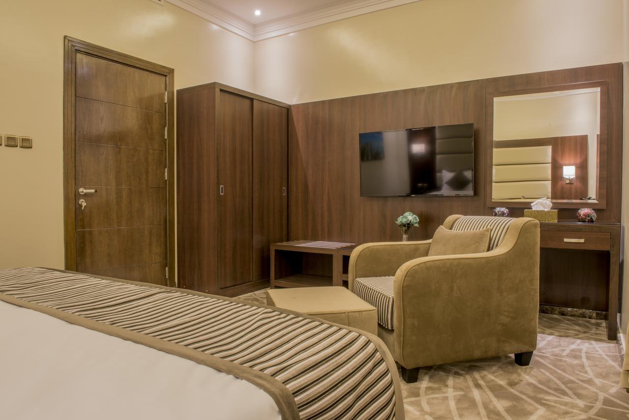 Normina Hotel Suites Dammam Extérieur photo