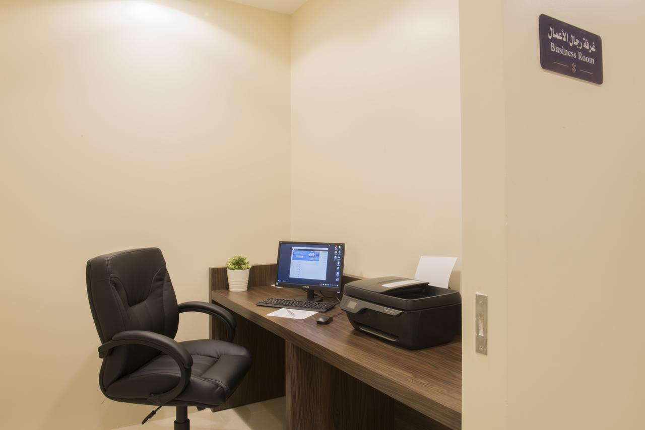 Normina Hotel Suites Dammam Extérieur photo